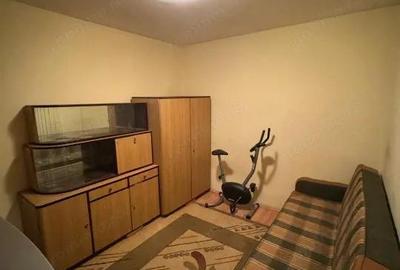 Apartament 2 camere, 41 mp, bloc izolat, balcon inchis , parter zona Decebal - 1