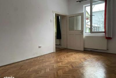 Casă cu 2 camere cu Teren 50 Mp în Central - 6
