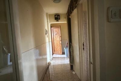 Apartament cu 3 camere semidecomandat în Dacia - 6