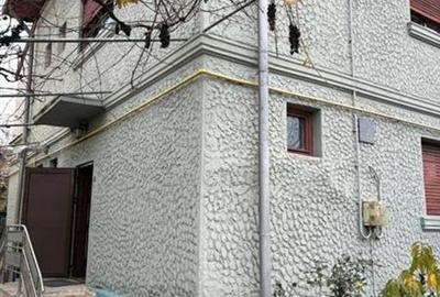 Casă individuală cu 4 camere cu Canalizare în Bucureștii Noi - 1