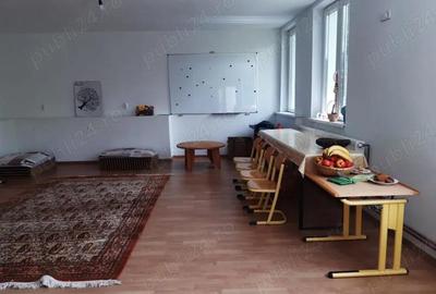 Spațiu comercial, de 55 mp, în Sub Arini - 4