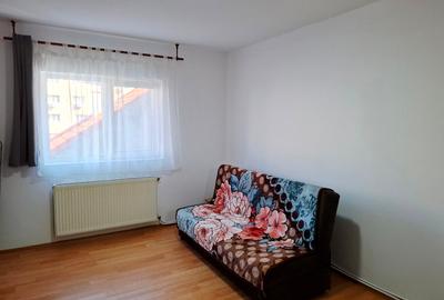 Inchiriez garsoniera in complexul studentesc - 1