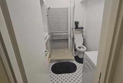 Apartament cu 3 camere semidecomandat în Ultracentral