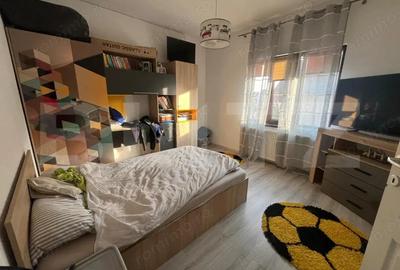 Casă cu 4 camere cu Teren 350 Mp în Central - 3