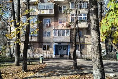 Apartament cu 3 camere decomandat în Giurgiului - 10