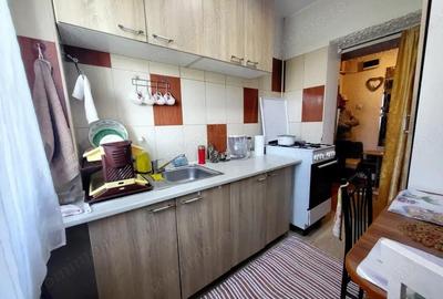 Apartament 3 camere Zona Orizont, etaj 3/4 - 10