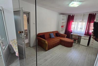 Apartament cu 2 camere decomandat în Ultracentral - 9