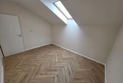 Apartament cu 3 camere decomandat în Soarelui - 2