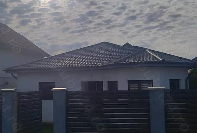 Casa mare in localitatea Lumina cu patru camere ?i 300 mp teren - 12