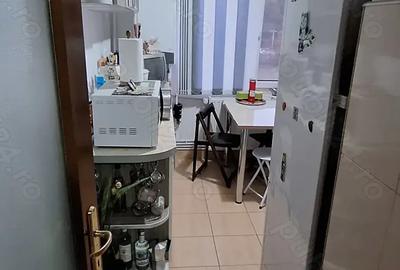 Apartament 3 camere situat la etajul 3 - 2