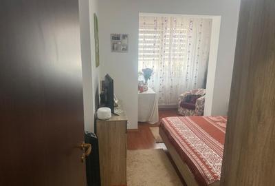 Apartament cu 2 camere decomandat în Prelungirea Ghencea - 2