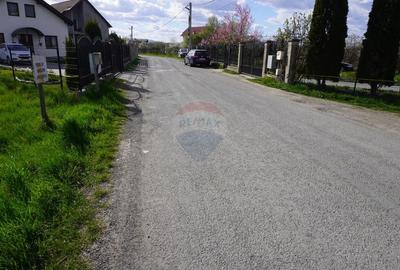 Teren Construcții intravilan de 2505 mp, în Est - 5