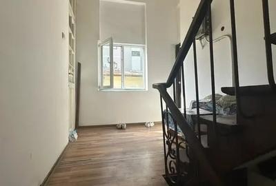 Apartament 2 camere etajul 1 + 2 camere la mansarda !!! - 12