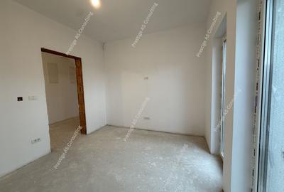 Duplex cu 4 camere cu Canalizare în Giarmata - 20