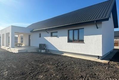 Casa de vanzare constructie 2024 - 2