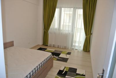 Apartament cu 3 camere semidecomandat, mobilat în Craiovei - 11