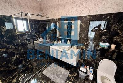 Casă cu 4 camere cu Teren 635 Mp în Est - 3