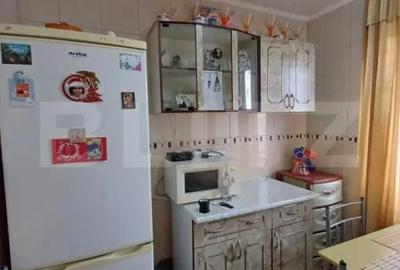 Apartament cu 3 camere decomandat în Turda - 4