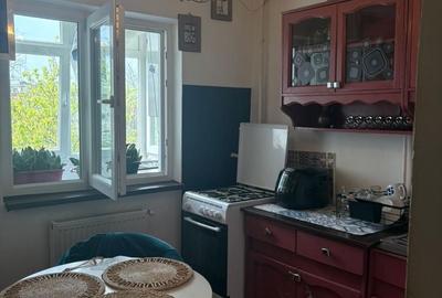 Apartament cu 2 camere decomandat în Popoveni - 2