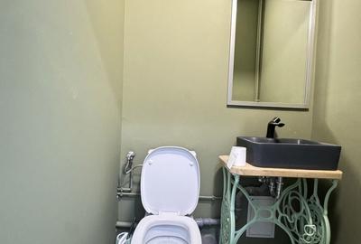 Spațiu comercial, de 35 mp, în Tractorul - 3