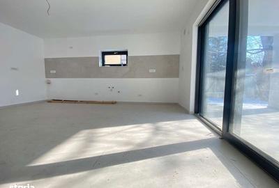 Casă cu 9 camere cu Teren 273 Mp în Moara de Vânt - 15