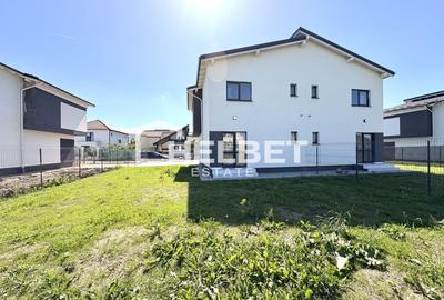 Duplex cu 4 camere cu Canalizare în Sânpetru - 12
