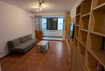 Apartament cu 2 camere semidecomandat în Iancului