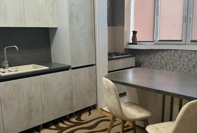 Garsonieră decomandată în Soarelui