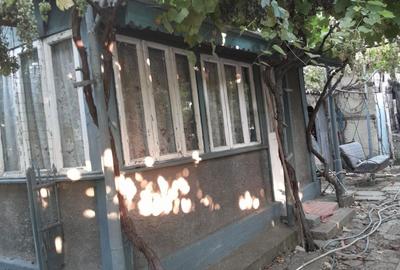Casă cu 4 camere în Central - 2