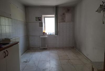 Apartament cu 4 camere decomandat în Inel I - 4