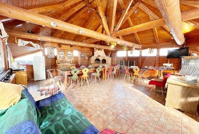 Inchiriere Vila Stil Pensiune, curte mare, filigorie si 6 camere cu baie proprie - 11