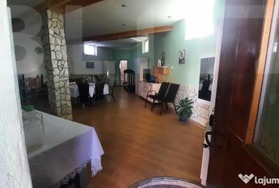 Casă cu 5 camere cu Teren 791 Mp în Central - 6