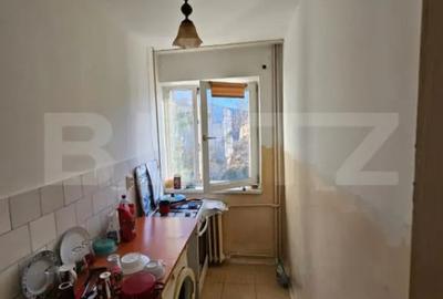 Apartament cu 2 camere decomandat în George Enescu - 2