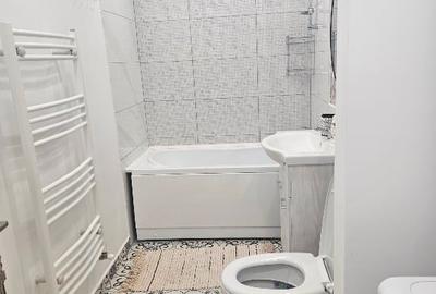 Apartament cu 3 camere semidecomandat, mobilat în Țiglina 1 - 6