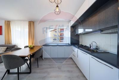 Apartament cu 3 camere, mobilat modern, Sanpetru! - 9