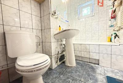 Apartament cu 2 camere semidecomandat în Aradului