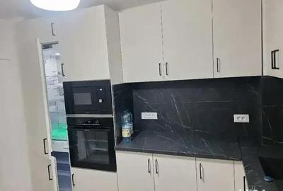 Apartament cu 3 camere decomandat în Obor - 10