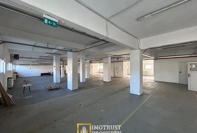 Spațiu comercial, de 1,270 mp, în Central - 3