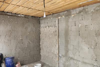 Casa nefinalizata 4 camere , zona Medeea - 7