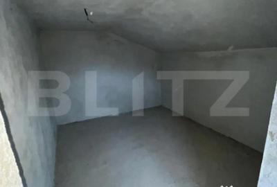 Casă cu 4 camere cu Teren 810 Mp în Central - 4