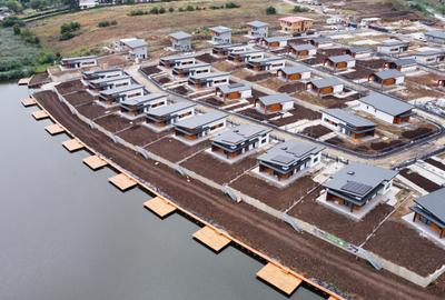 Ocazie// Casa cu ponton pe malul Lacului Snagov - 1