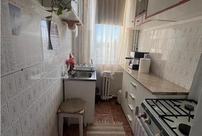 Apartament cu 2 camere semidecomandat în Valenta - 10