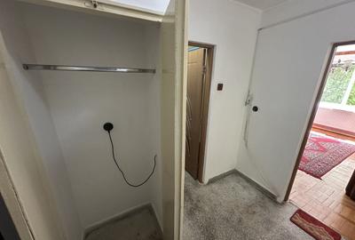 Apartament cu 2 camere decomandat în Circumvalațiunii - 12