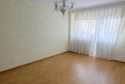 Apartament cu 3 camere semidecomandat în Geamăna - 3