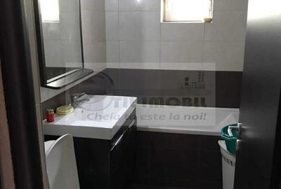 Apartament decomandat cu 3 camere - 70mp, central - 550€ - 7