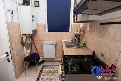 Apartament cu 2 camere semidecomandat în 23 August - 2