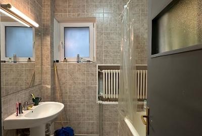 Două camere Mihai Eminescu, Piață Română - 6