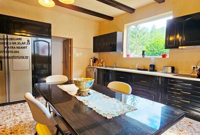 Casa cu o priveliste de vis, in inima naturii. com.Tarcau - 14