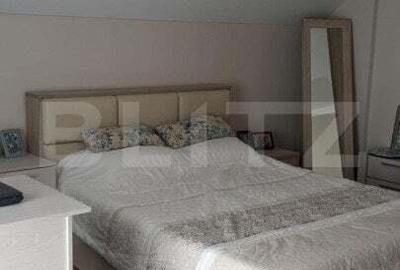 Casă cu 5 camere cu Teren 725 Mp în Dumbrăvița