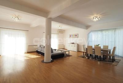 Vila cu 6-7 camere si gradina generoasa - 2